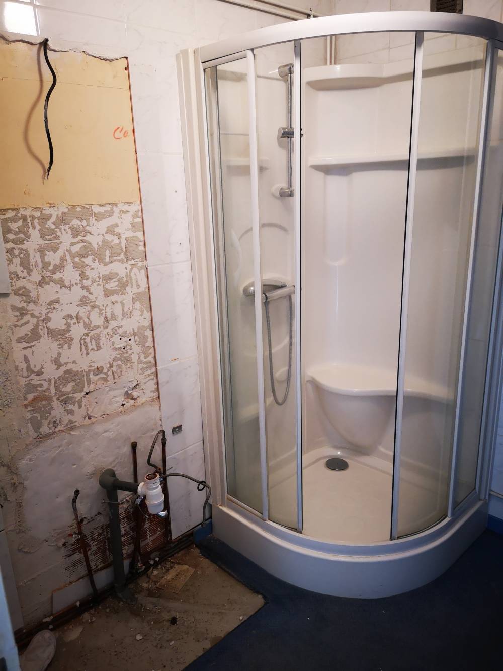 Ancienne salle de bain. Nantes